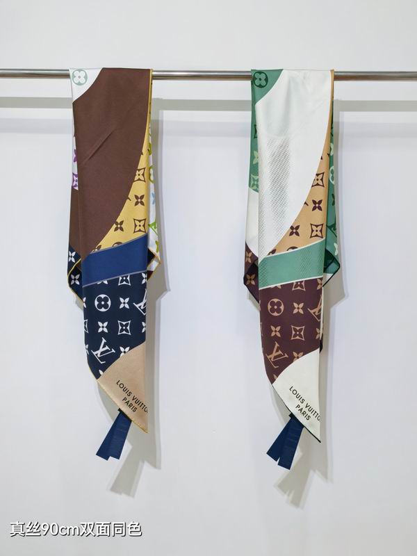 LV Silk Scarf 90X90cm E070760